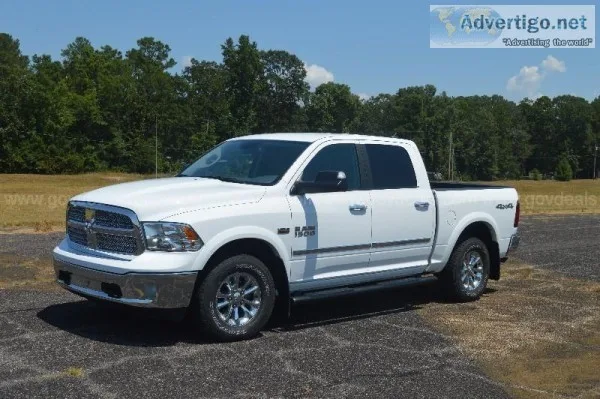 2018 RAM 1500 SLT Crew Cab SWB 4WD