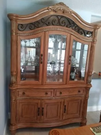 China cabinet