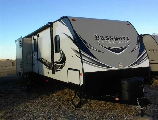 2017 Keystone Passport 3320BH Trailer For Sale