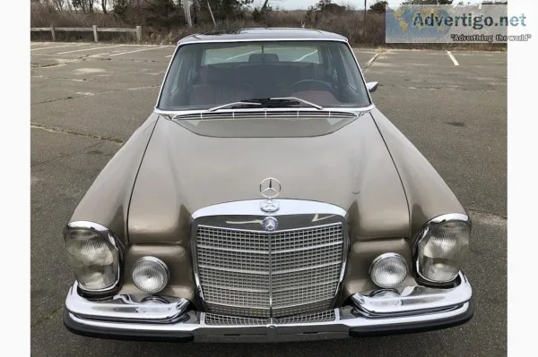 1971 Mercedes-Benz 300-Series