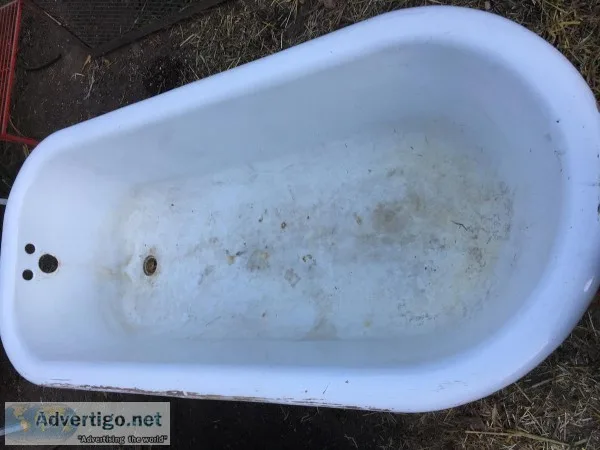 Claw foot Tub