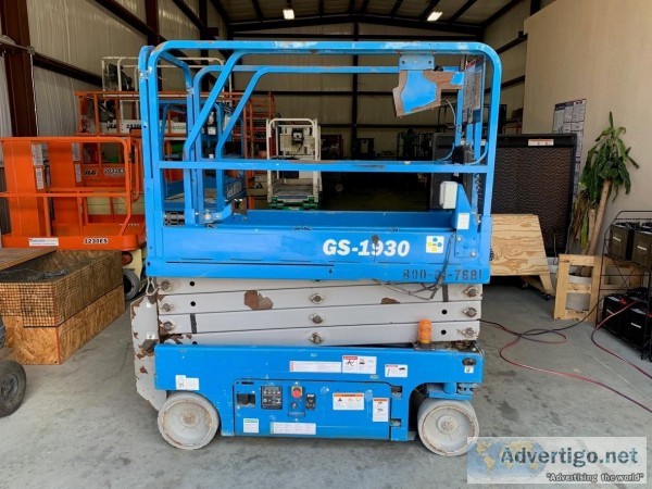 Genie 19 Ft Scissor Lift