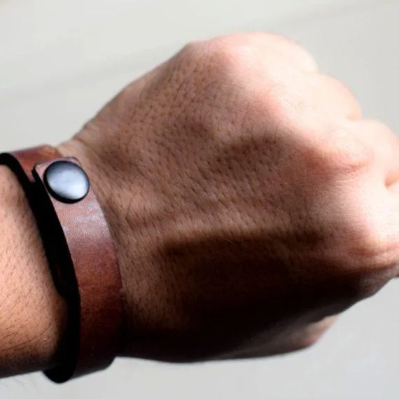 Leather Wristbands Online