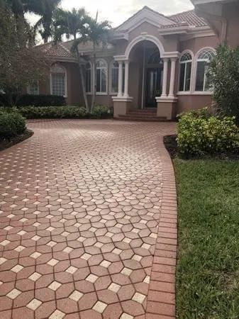FREE PRESSURE WASHING WITH ANY PAVER SEALING