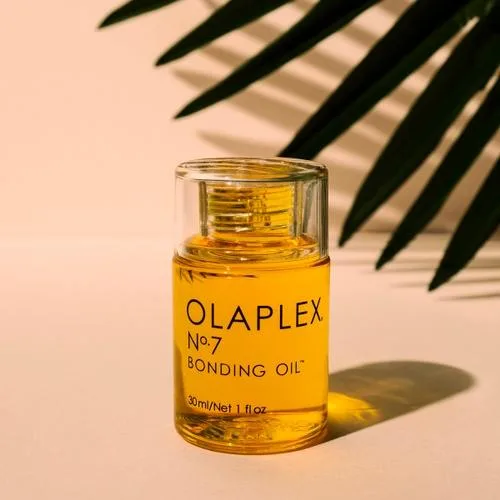 Blonde Fever Olaplex No.7 Gift