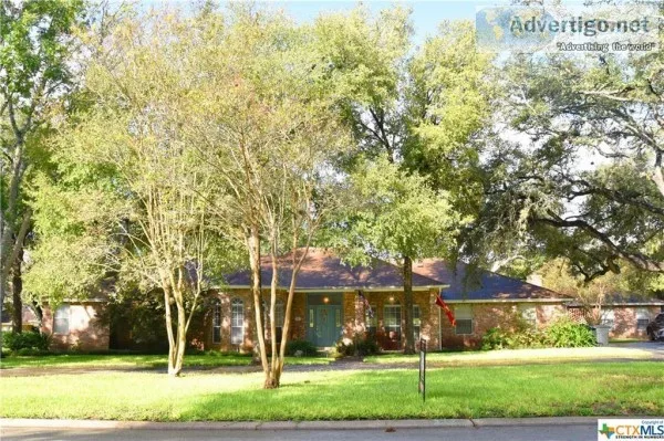 Home for Sale in Seguin TX