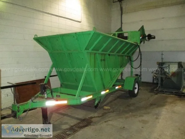 2006 Fecon Hopper Feed Conveyor