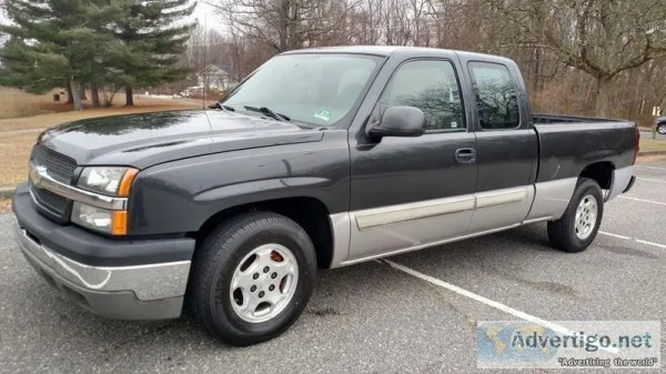 2004 Chevrolet Silverado 1500 Gray Pickup Truck 61208 miles