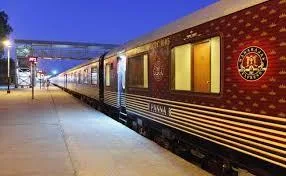 Luxury Train Vacation India  Luxury Train Vacations in India