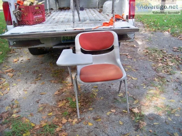 stackinkable desk chairs