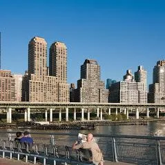 RIVERSIDE BOULEVARD TRAVELING NOTARY SERVICES (917-273-4067)