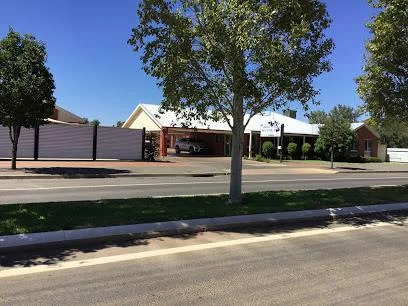 Hillston Motor Inn On High - Hotels in Hillston NSW