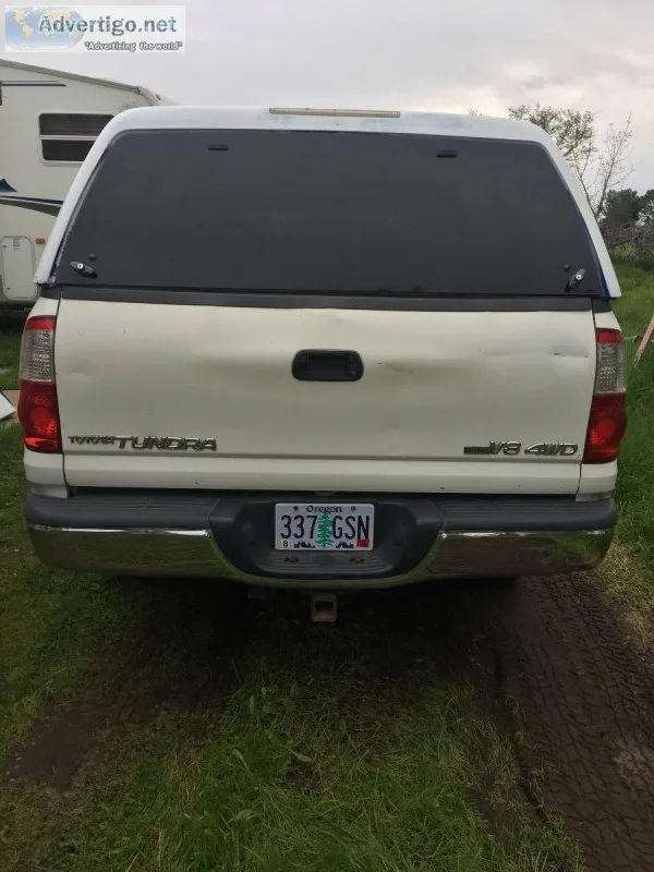2004 Toyota tundra Limited one owner leather interior no power b