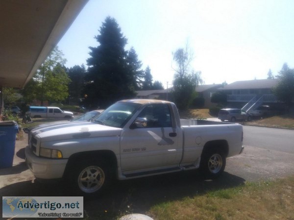 97 Dodge Ram 1500 V8 5.9