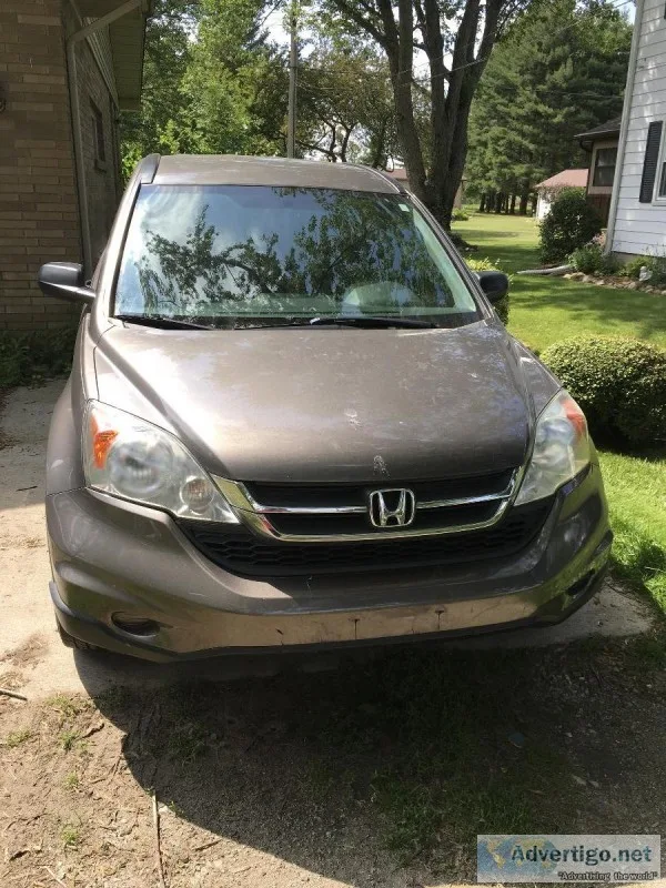 2010 Honda CR-V 111000 miles beautiful car