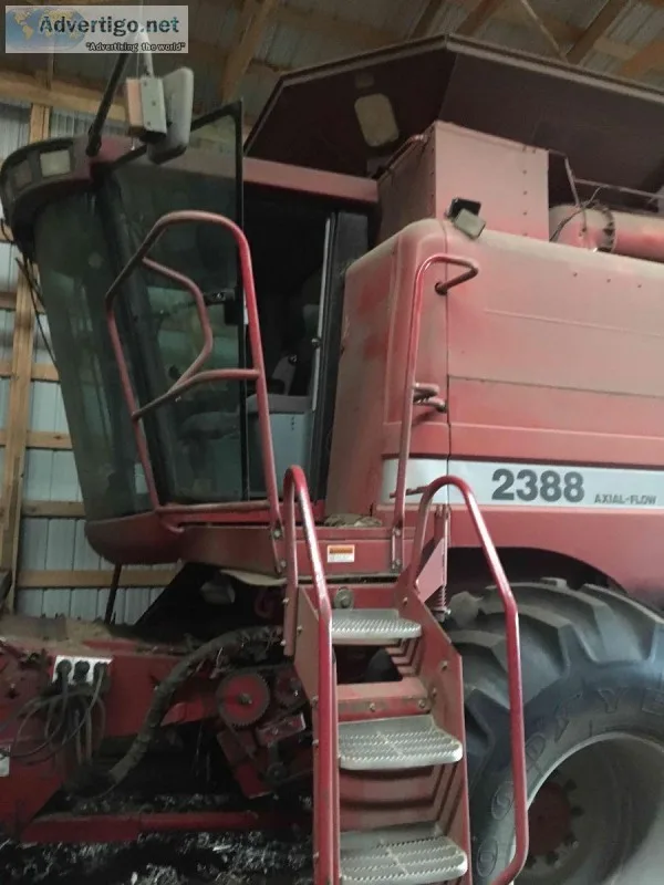 Case IH 2388 Combine