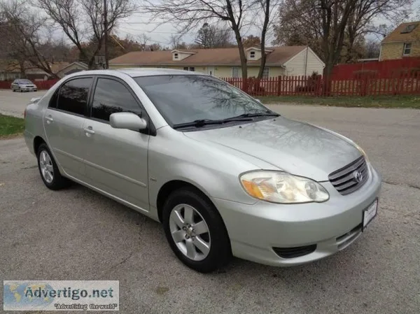2004 Toyota Corolla Silver 80000 miles