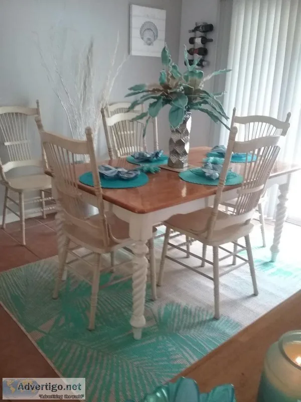 Country Dining Room Set