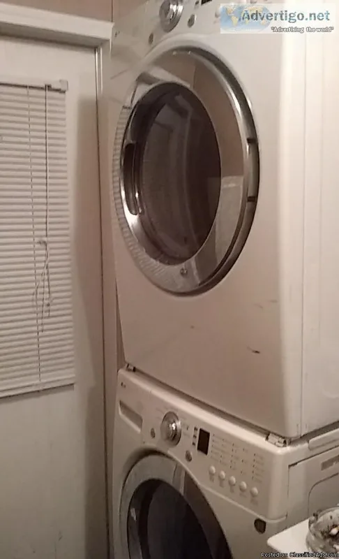 LG stackable washerdryer
