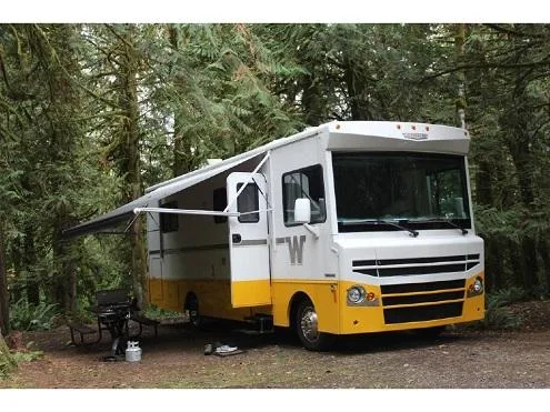 2015 Winnebago BRAVE 27B