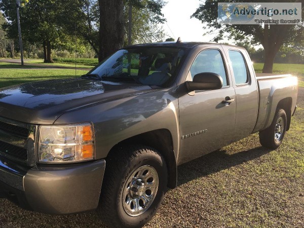 2008 Chevy Silverado 4x4 Ext. Cab  125k miles