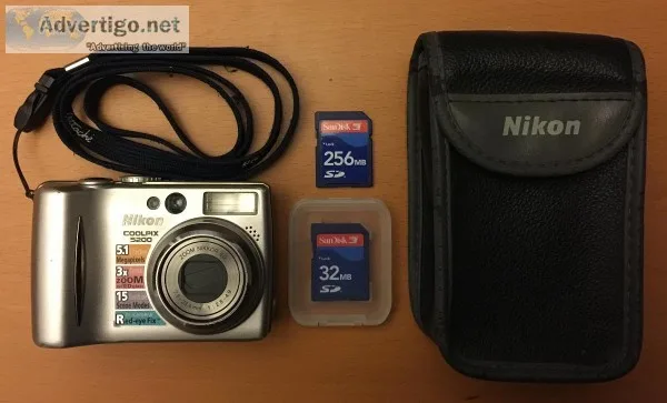 Nikon COOLPIX 5200 set - 30 (North Hills)