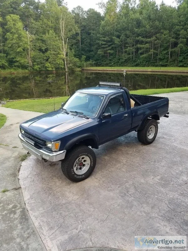 1989 Toyota Pickup Truck