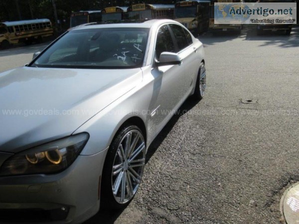 2011 BMW 7-Series 750i