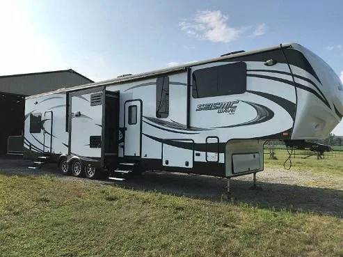 2016 Jayco SEISMIC WAVE 412W