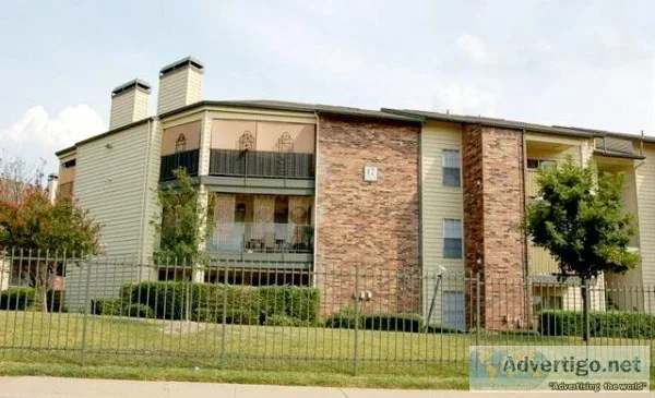 Northeast Dallas 11 725 Pool Gated entrance Amanda Ln