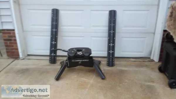 Fifth Wheel Hitch for LB 16000k With Rails