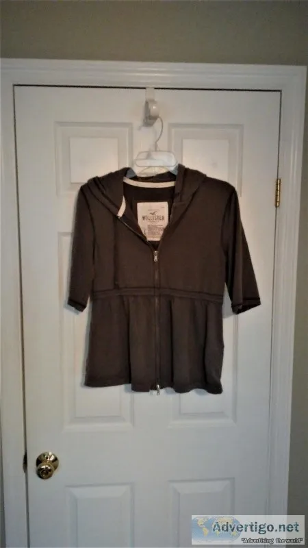 Hollister Women s Hoodie