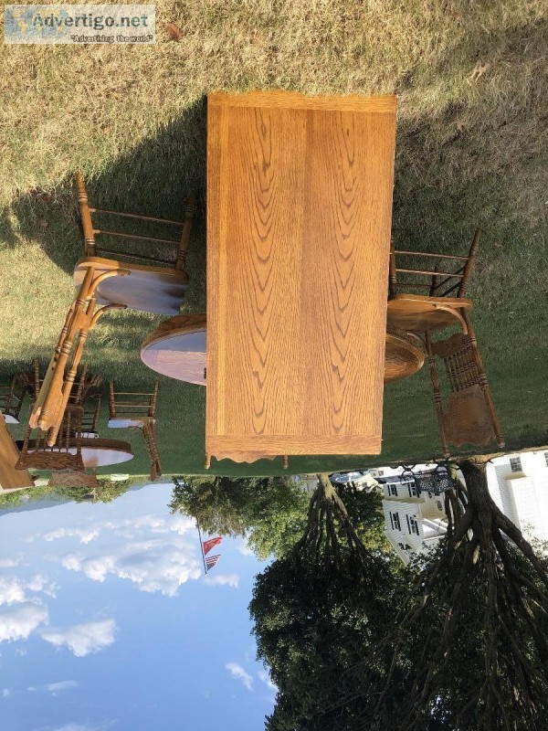 2 Oak dinette sets Dishwasher