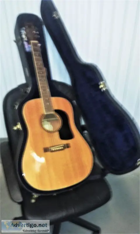 Washburn D30 6 string accoustic guitar
