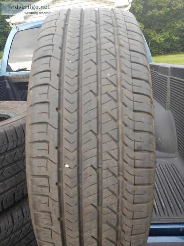 225 60 18 goodyear eagle sport