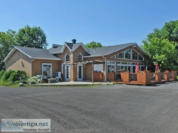 Bungalow avec superbe restaurant 105 places &agrave vendre 359 9