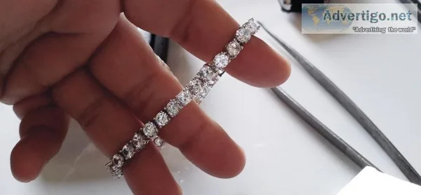 Diamond tennis bracelet