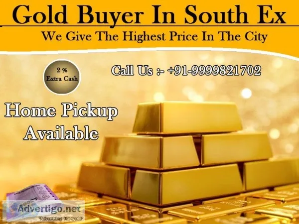 Gold buyers in Delhi