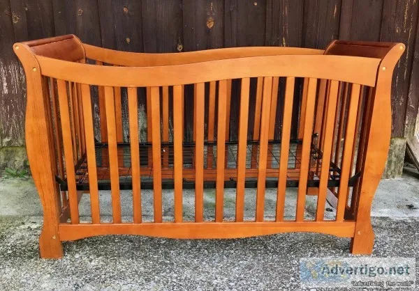 Convertible BabyToddler Bed