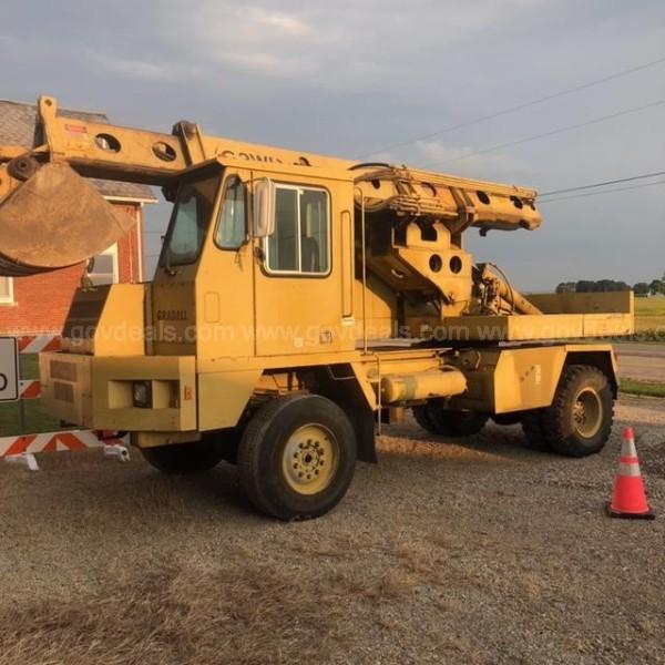 Gradall G3WD Excavator