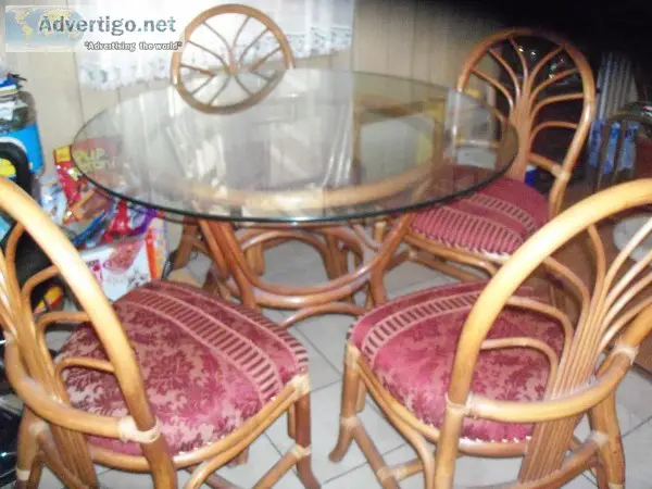 BACCA Rattan Dinning table with 4 chairs