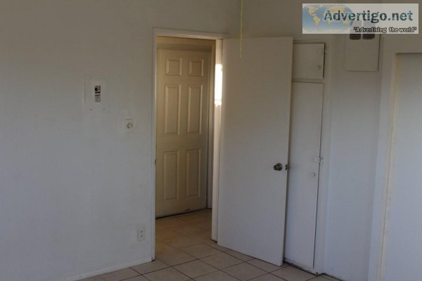 Great Hollywood Apartment for RENT