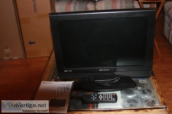 Emerson 19&quot LCD HDTV