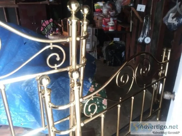 Beautiful brass head and footboard