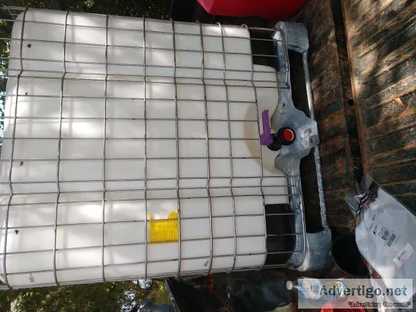 270 gallon water tank with cage