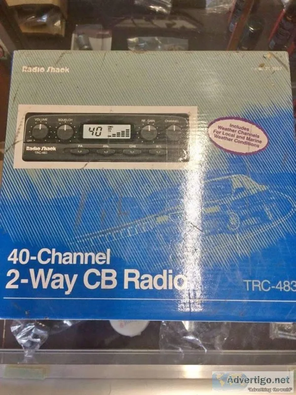 RadioShack TRC-483. 40-Channel 2-Way CB Radio.
