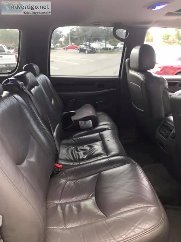 2004 Cadillac Escalade