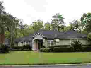 I Buy And Sell Housesand I Pay the people who fund the Purchase 