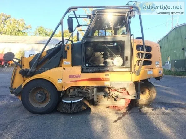 2008 Elgin Pelican Sweeper