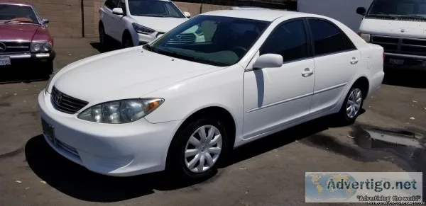 2005 Toyota Camry LE